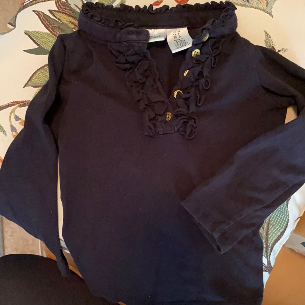 Girls long sleeve top. Size 3 T.